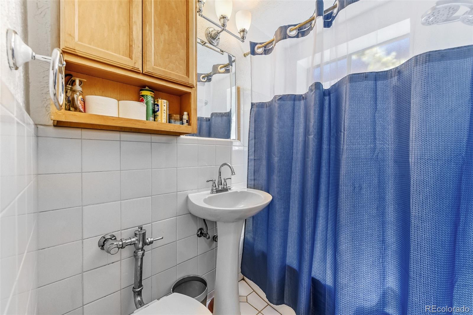MLS Image #11 for 1130 n pennsylvania street,denver, Colorado