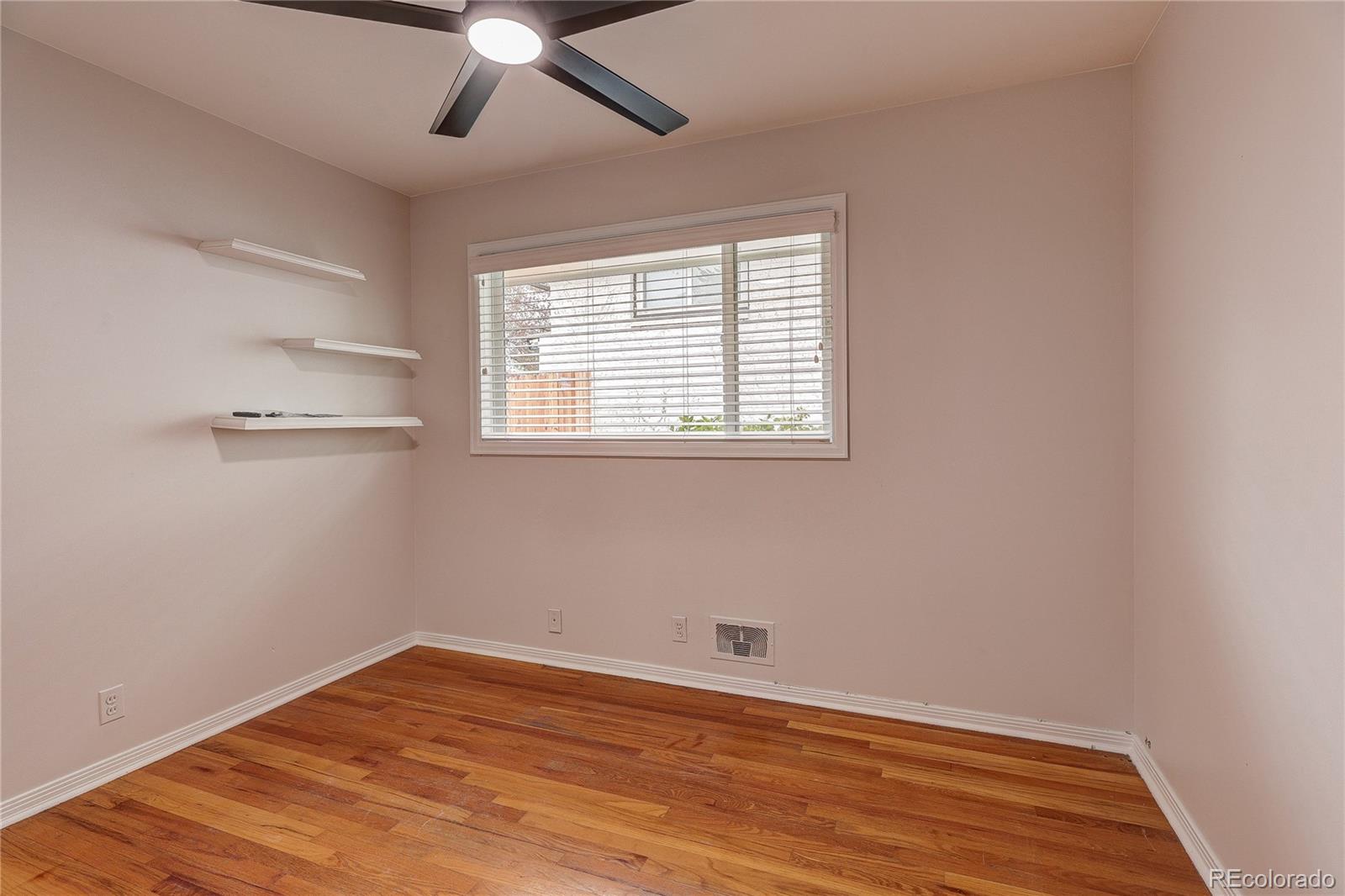 MLS Image #19 for 3064 s jasmine street,denver, Colorado