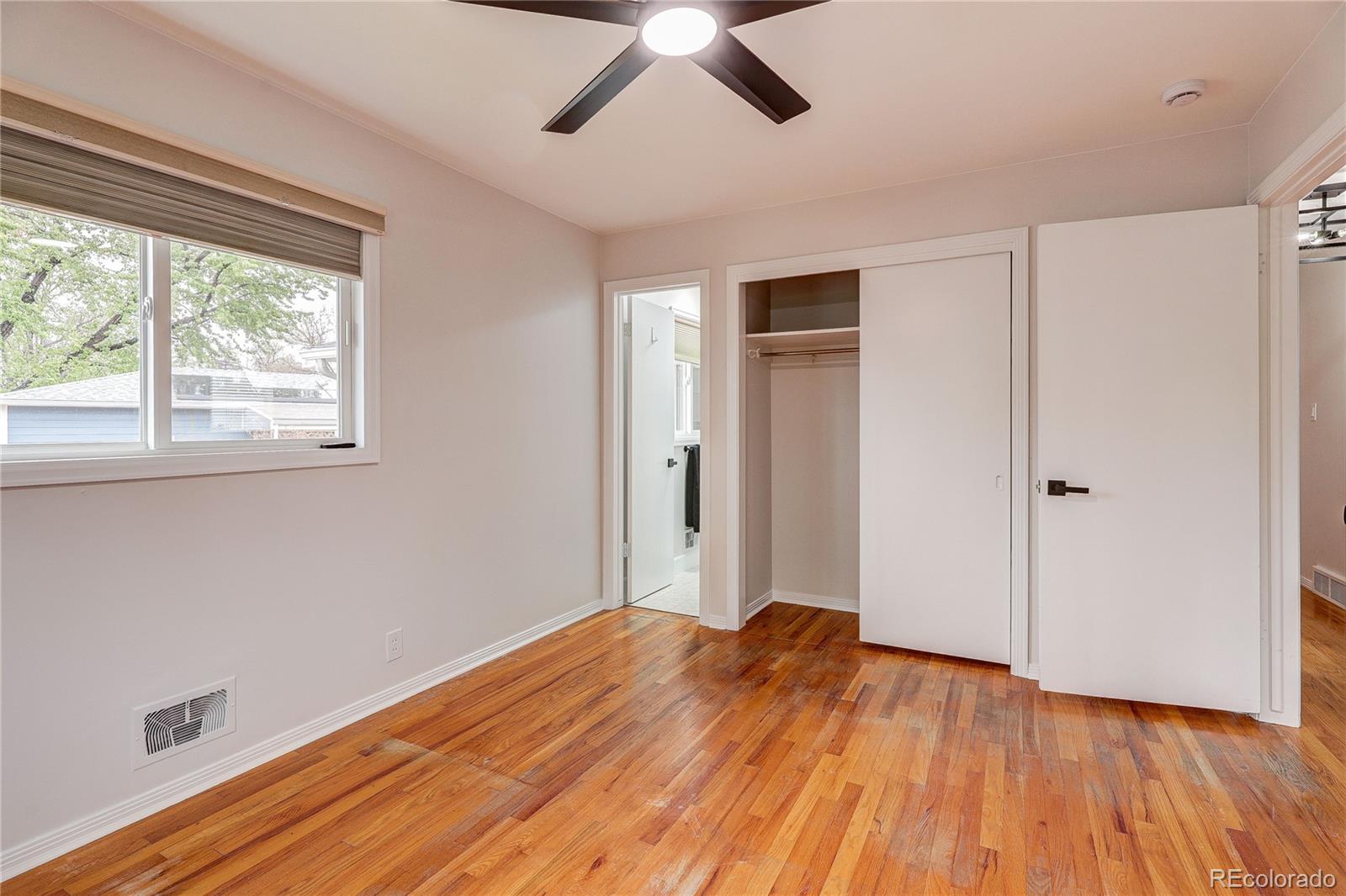 MLS Image #26 for 3064 s jasmine street,denver, Colorado