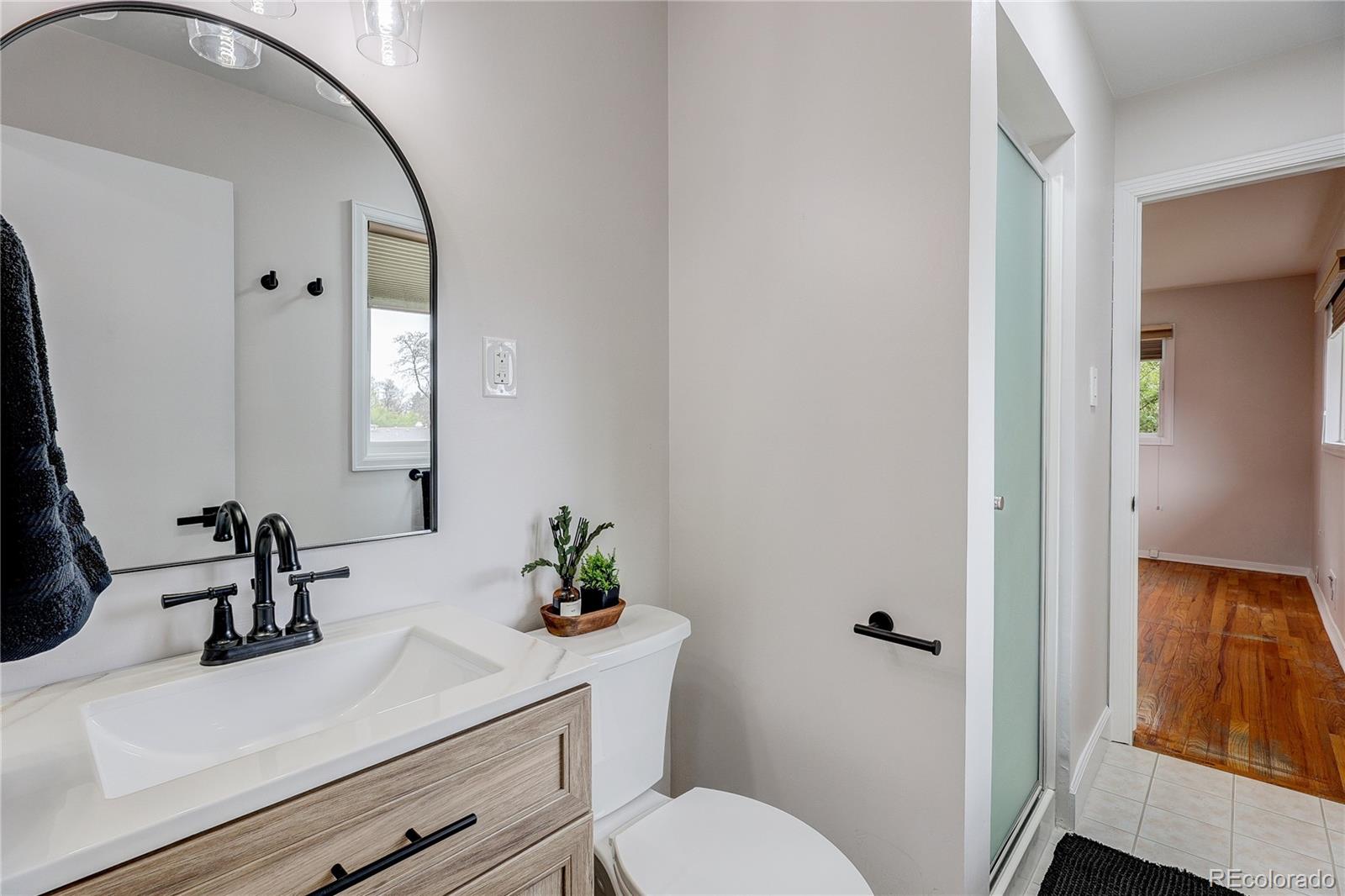 MLS Image #28 for 3064 s jasmine street,denver, Colorado