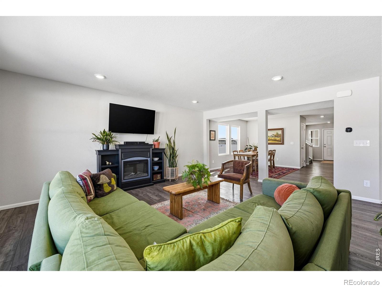 MLS Image #6 for 1496  biffle court,berthoud, Colorado
