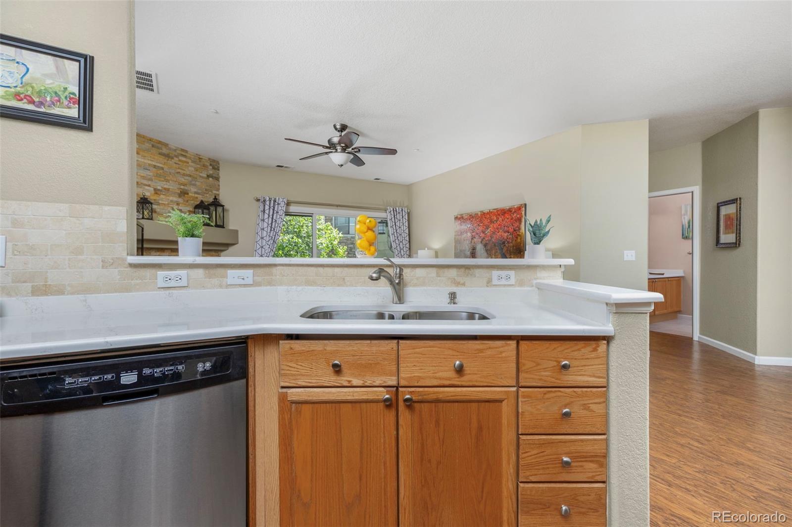 MLS Image #6 for 7394 s alkire  206,littleton, Colorado