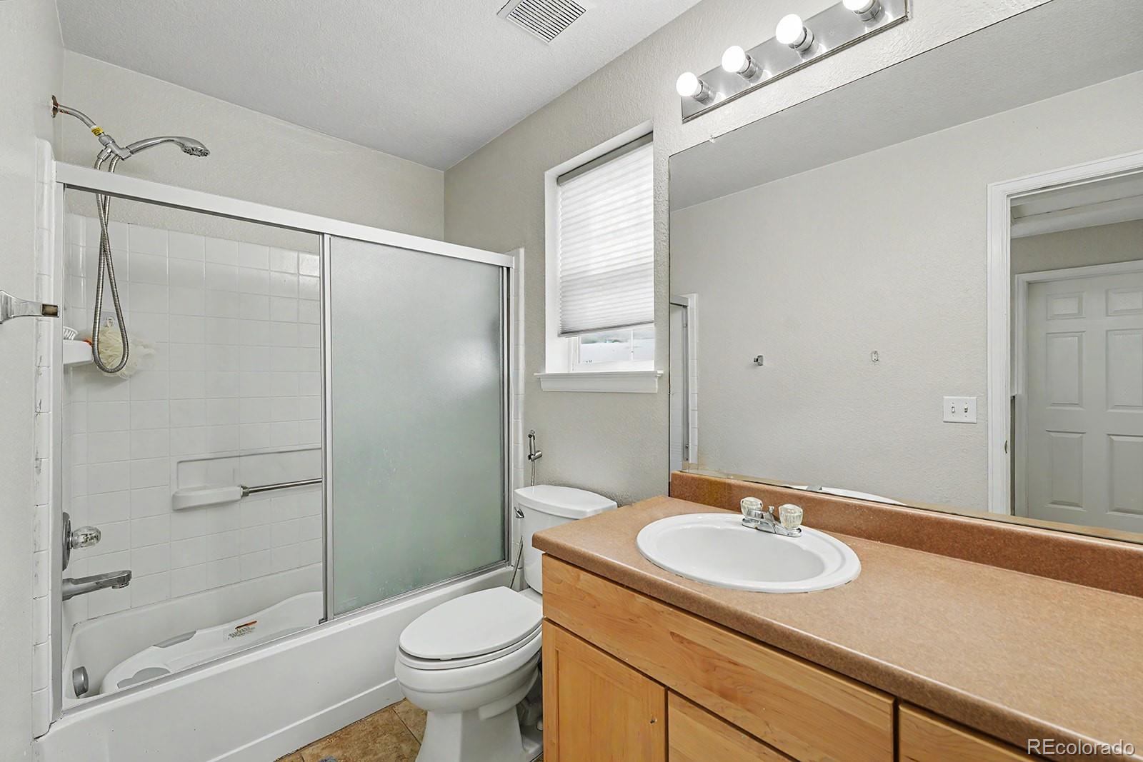 MLS Image #22 for 19551 e wyoming avenue,aurora, Colorado