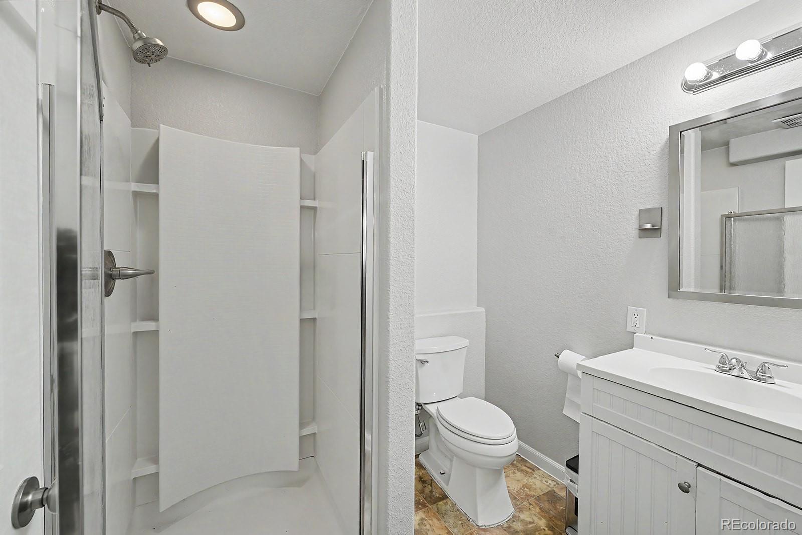 MLS Image #28 for 19551 e wyoming avenue,aurora, Colorado