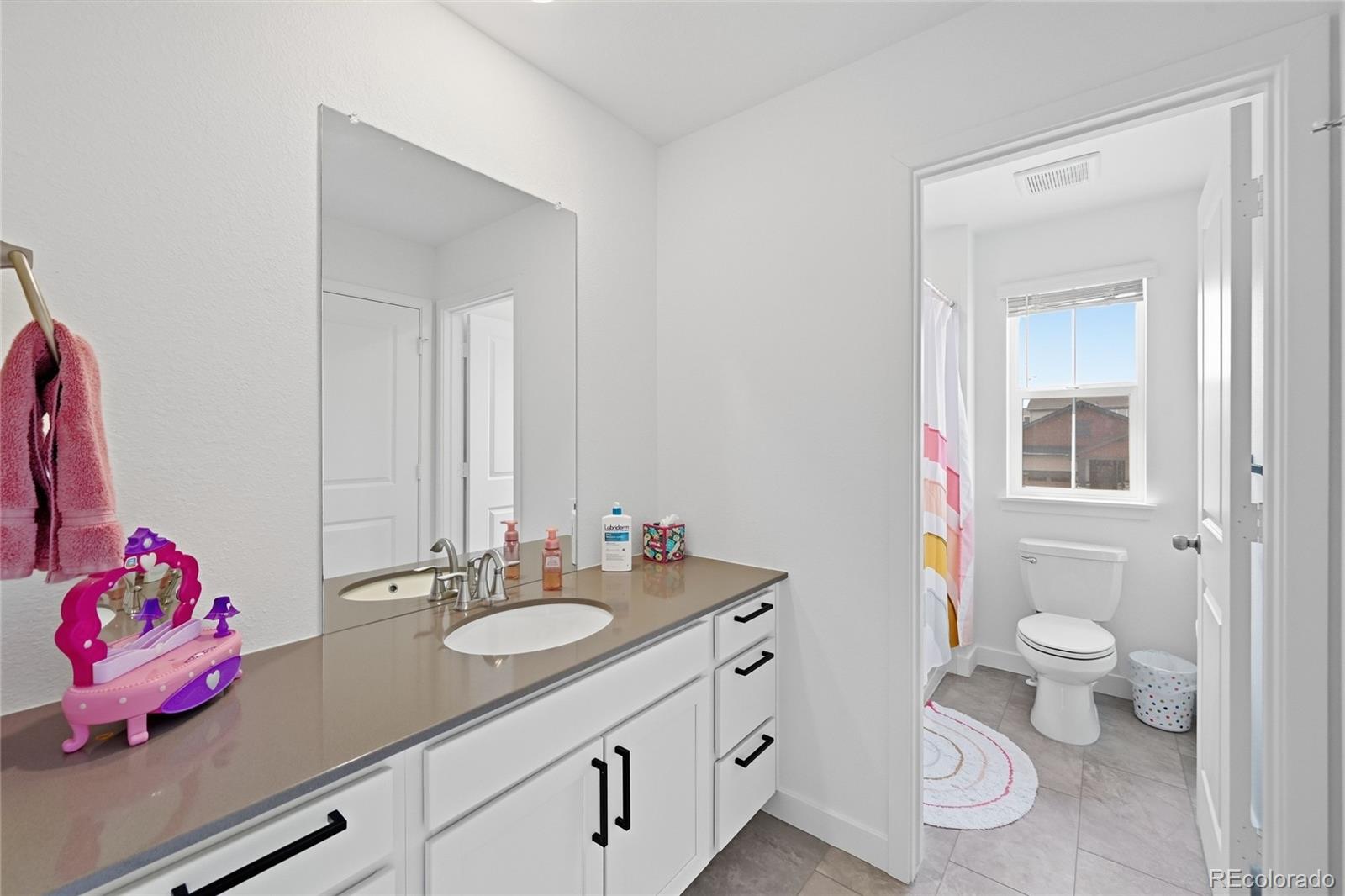 MLS Image #21 for 24465 e evans drive,aurora, Colorado