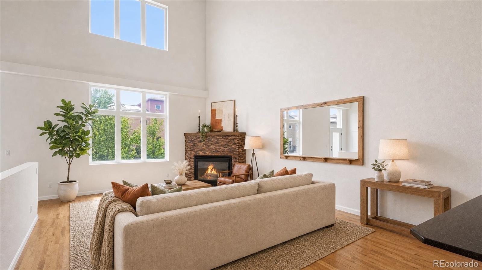 MLS Image #8 for 220  roslyn street,denver, Colorado