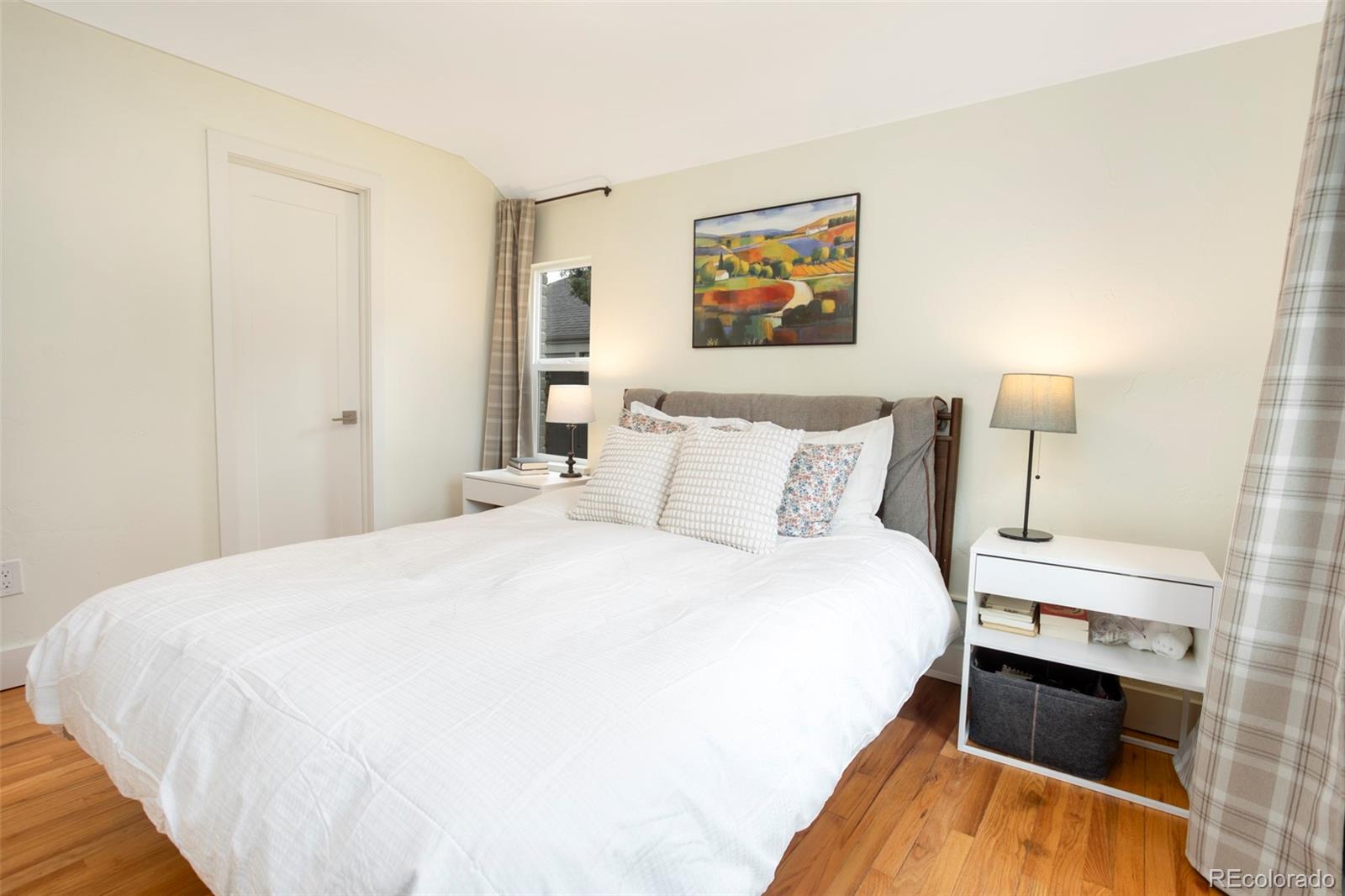 MLS Image #7 for 6920 e 5th avenue,denver, Colorado