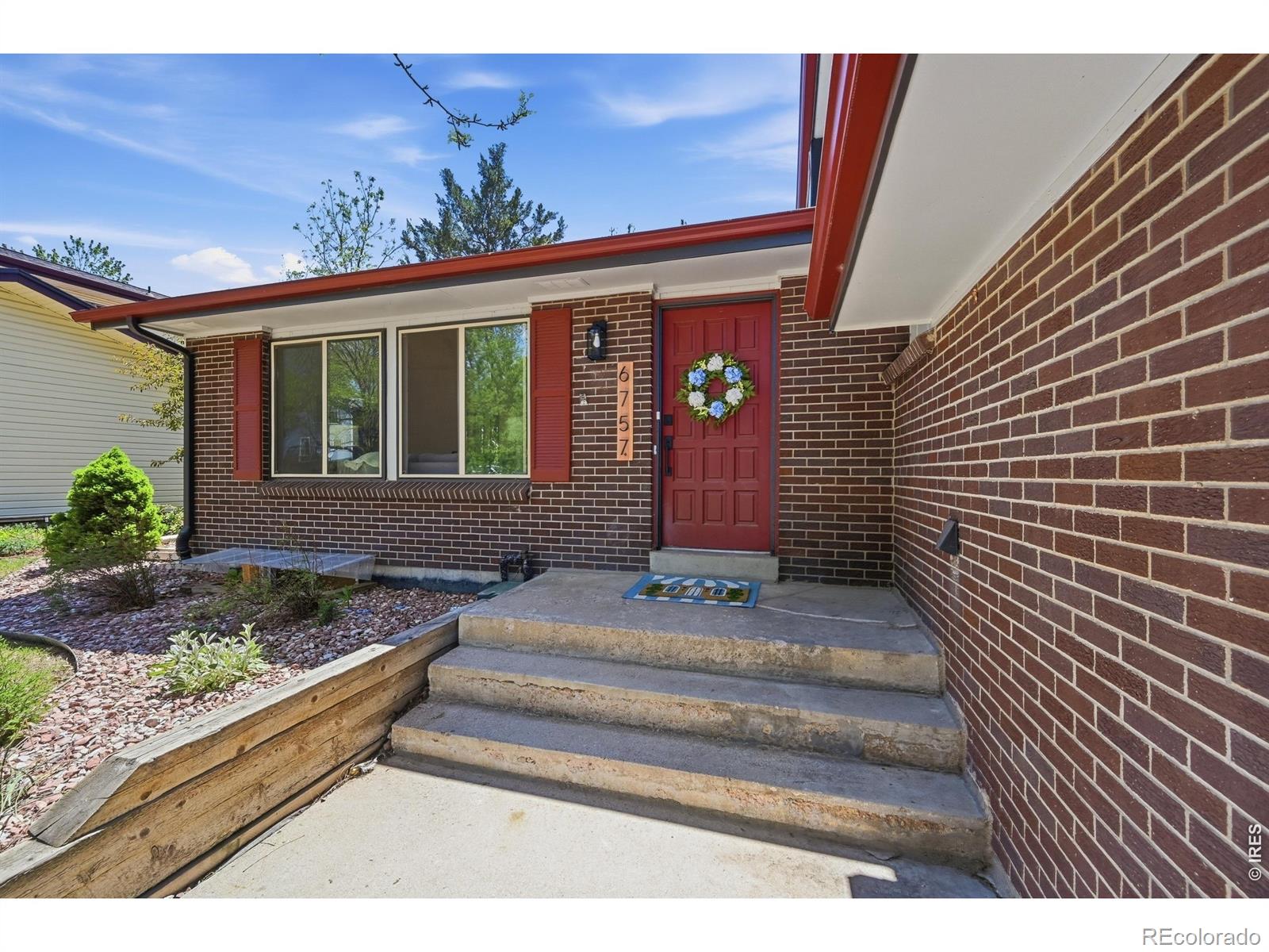 MLS Image #2 for 6757  xenon drive,arvada, Colorado