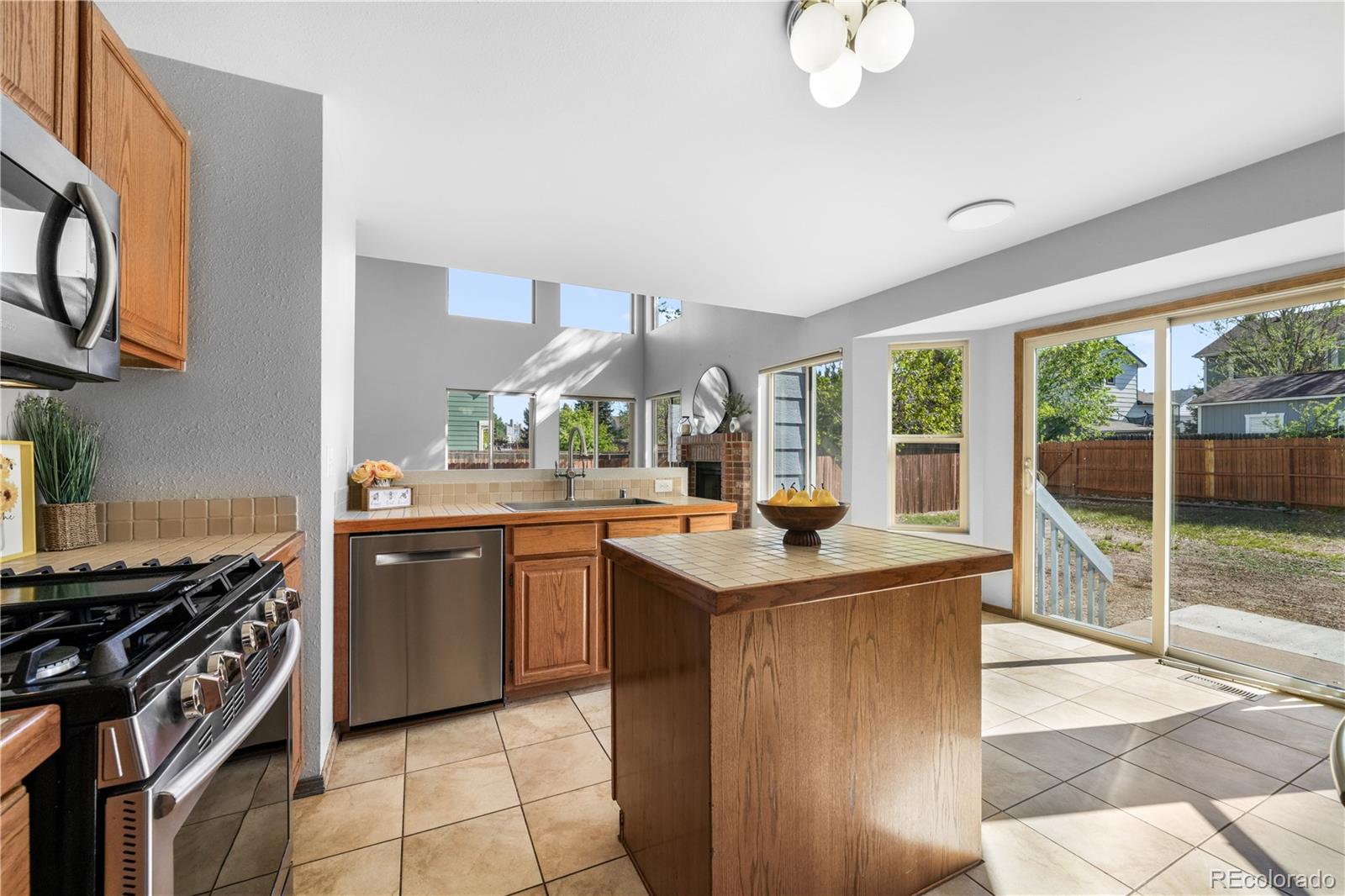 MLS Image #11 for 7955  chancellor drive,colorado springs, Colorado