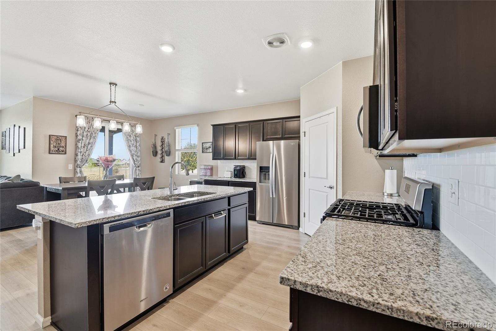 MLS Image #3 for 141 s quantock street,aurora, Colorado