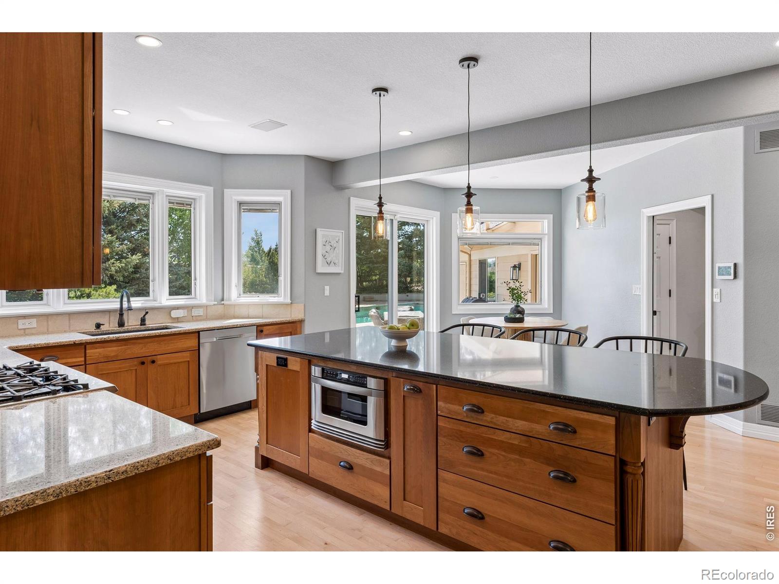 MLS Image #18 for 7273  spring creek circle,niwot, Colorado