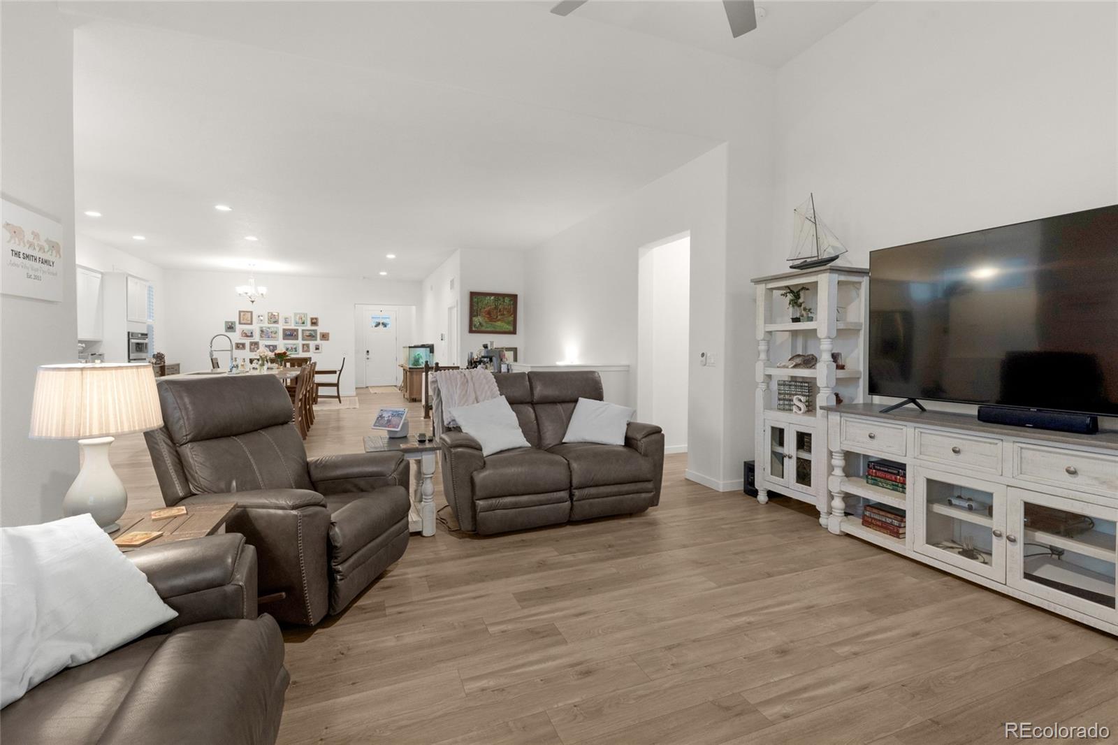 MLS Image #4 for 5768  adkisson place,colorado springs, Colorado