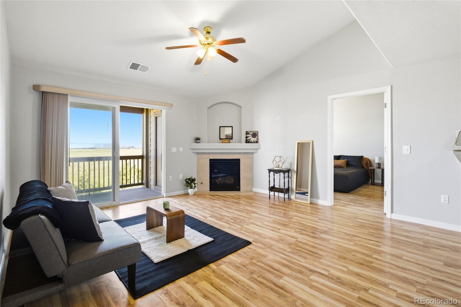 MLS Image #10 for 23306 e 5th place,aurora, Colorado