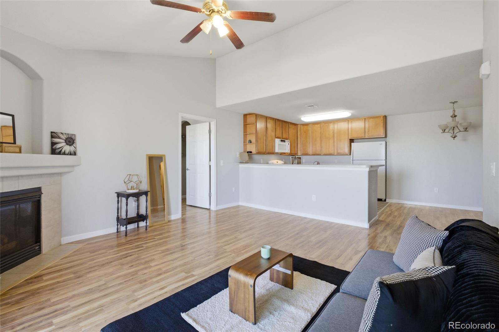 MLS Image #6 for 23306 e 5th place,aurora, Colorado