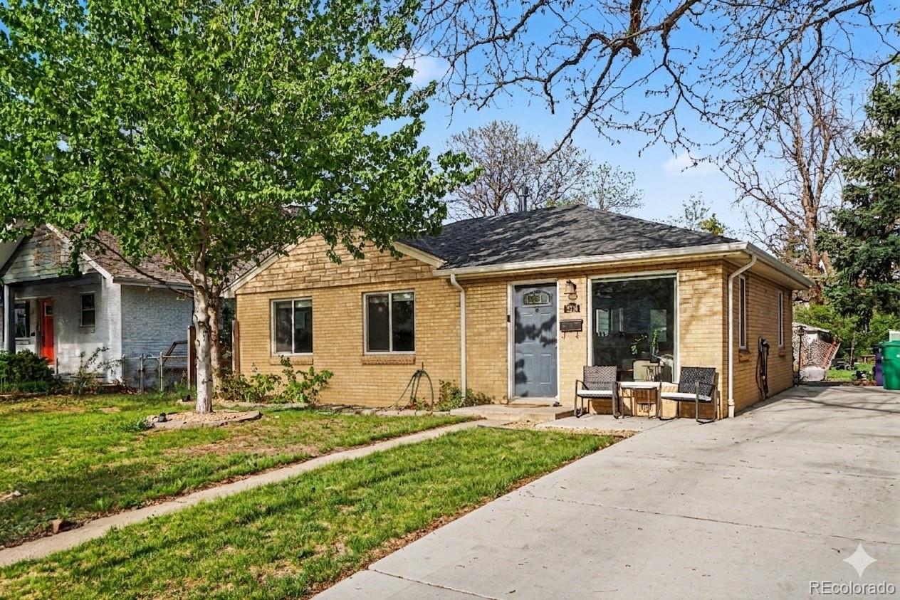 MLS Image #0 for 2216 s clermont street,denver, Colorado