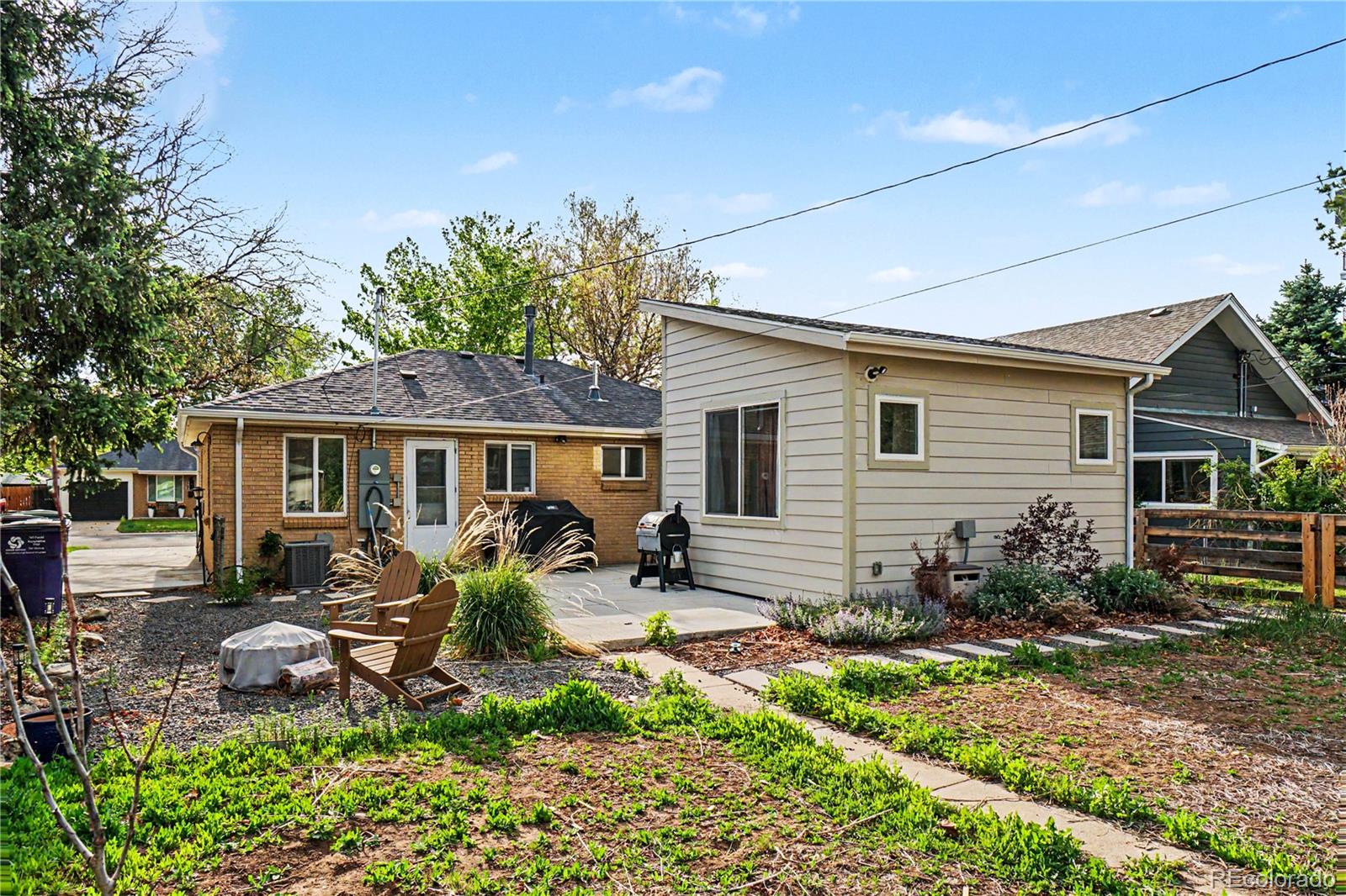 MLS Image #11 for 2216 s clermont street,denver, Colorado