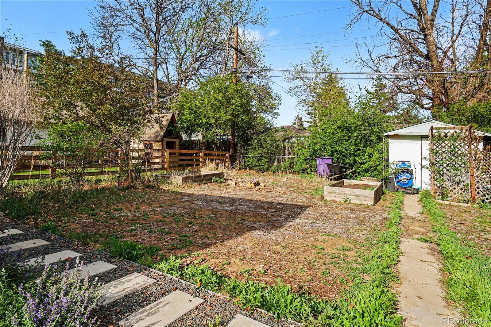 MLS Image #12 for 2216 s clermont street,denver, Colorado