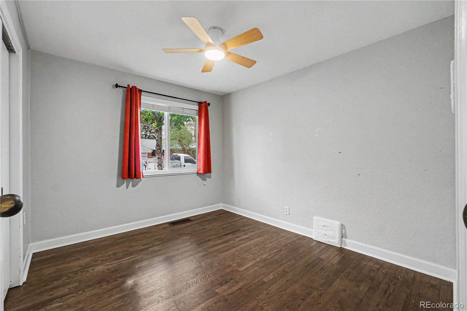 MLS Image #8 for 2216 s clermont street,denver, Colorado