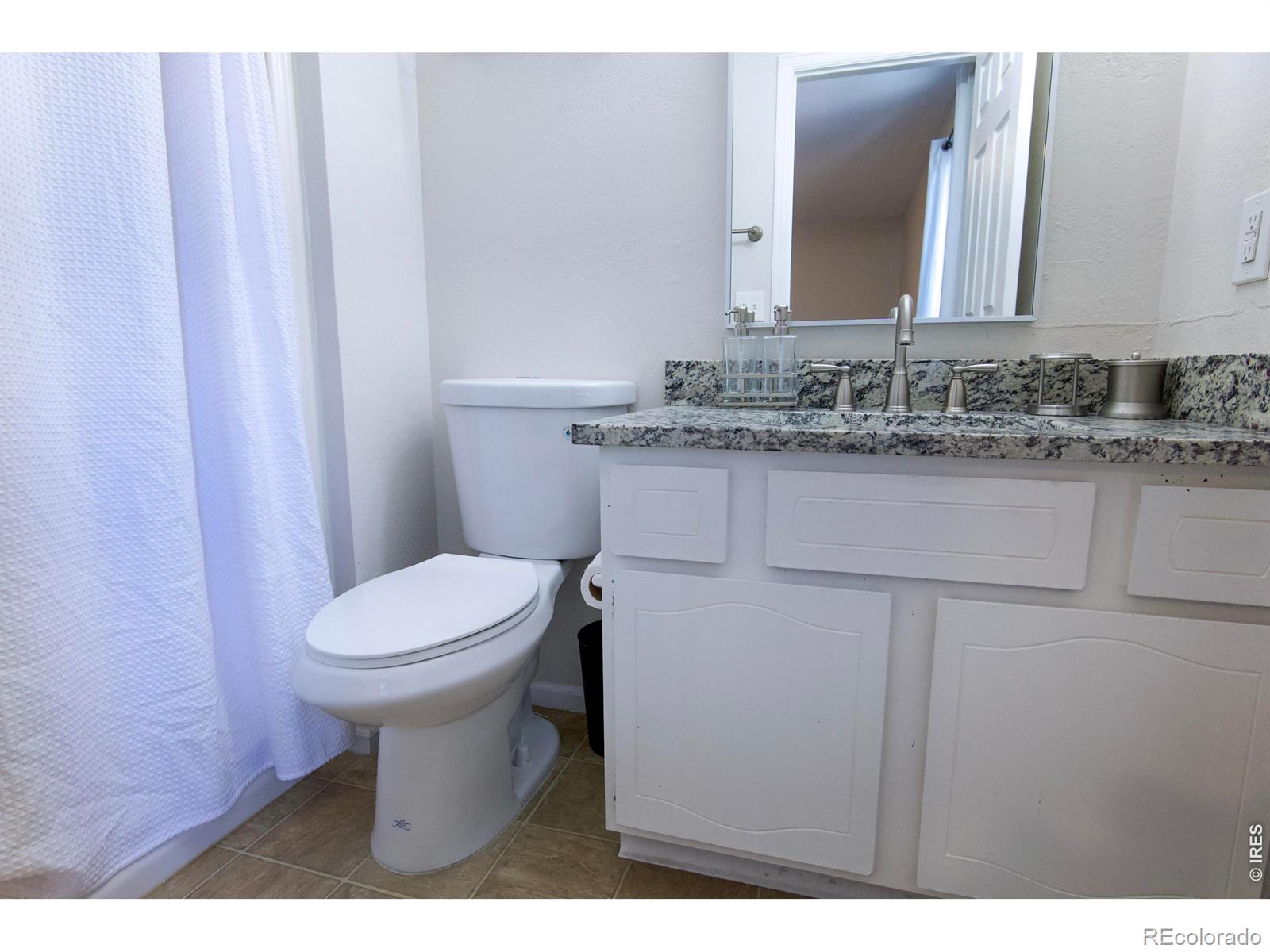 MLS Image #13 for 915  44th ave ct,greeley, Colorado