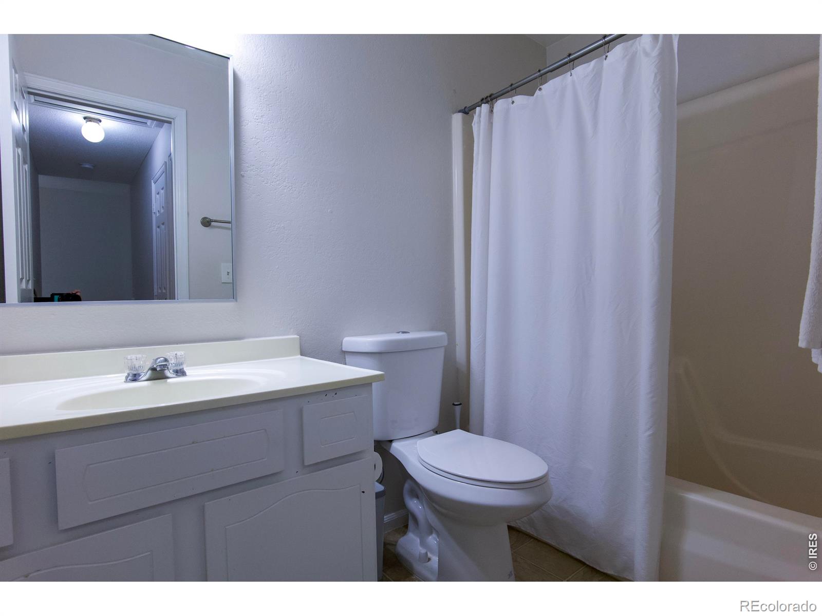 MLS Image #14 for 915  44th ave ct,greeley, Colorado