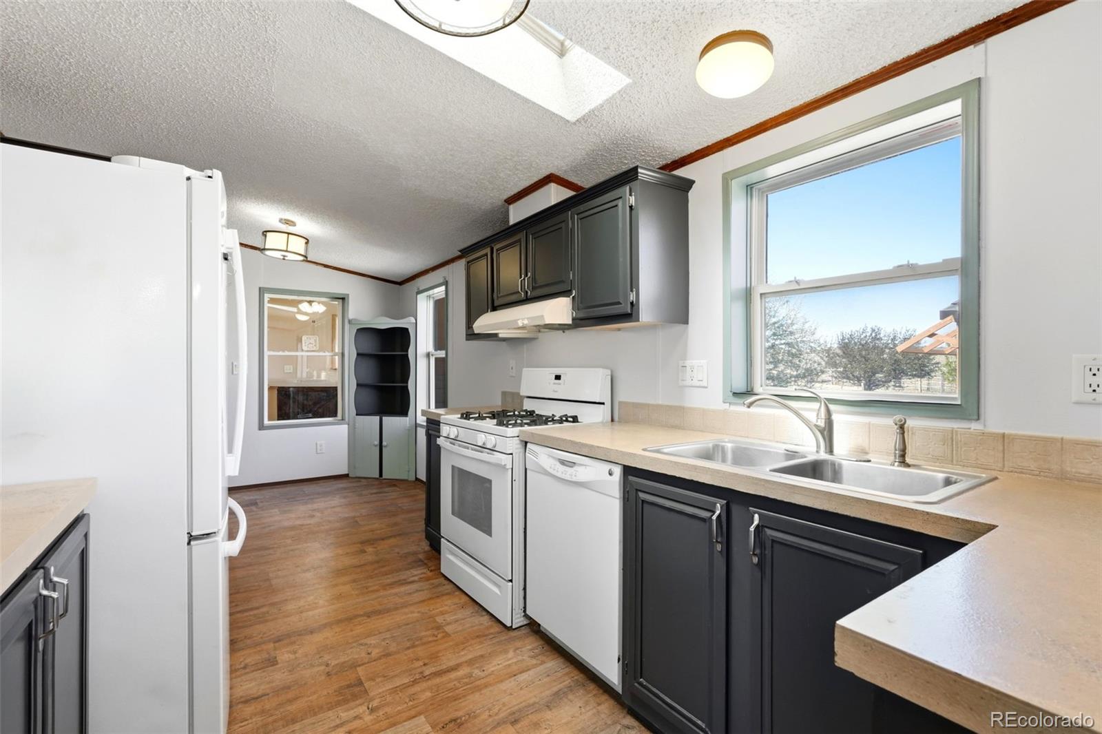 MLS Image #37 for 506 w county road 84 ,wellington, Colorado