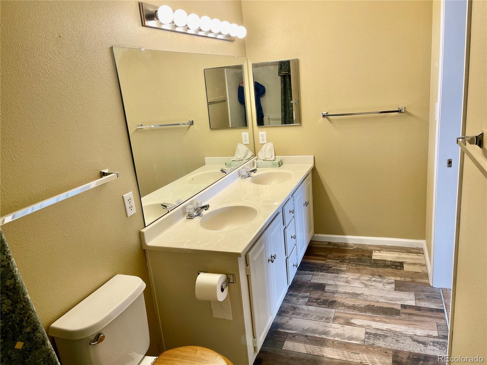 MLS Image #18 for 8304  pebble creek way 203,highlands ranch, Colorado