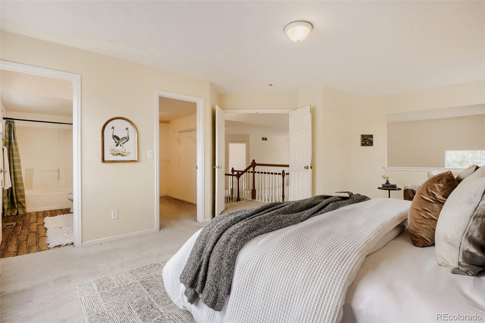MLS Image #16 for 19809 e 41st avenue,denver, Colorado