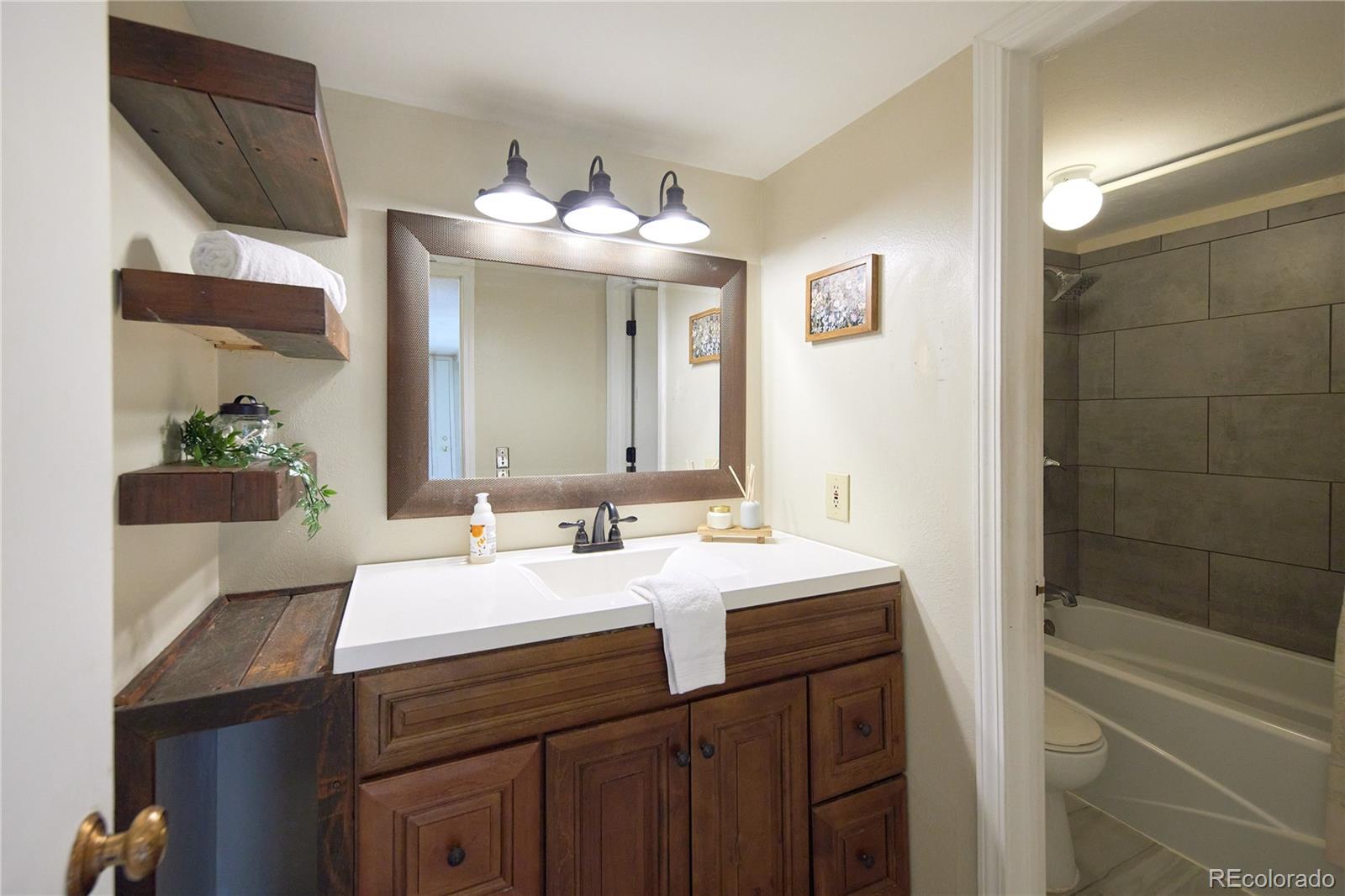 MLS Image #19 for 7665 e eastman avenue 207c,denver, Colorado