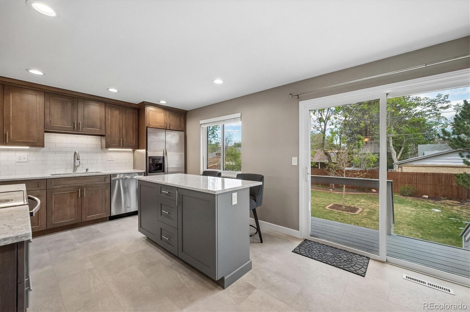 MLS Image #3 for 2846 s quay way,denver, Colorado