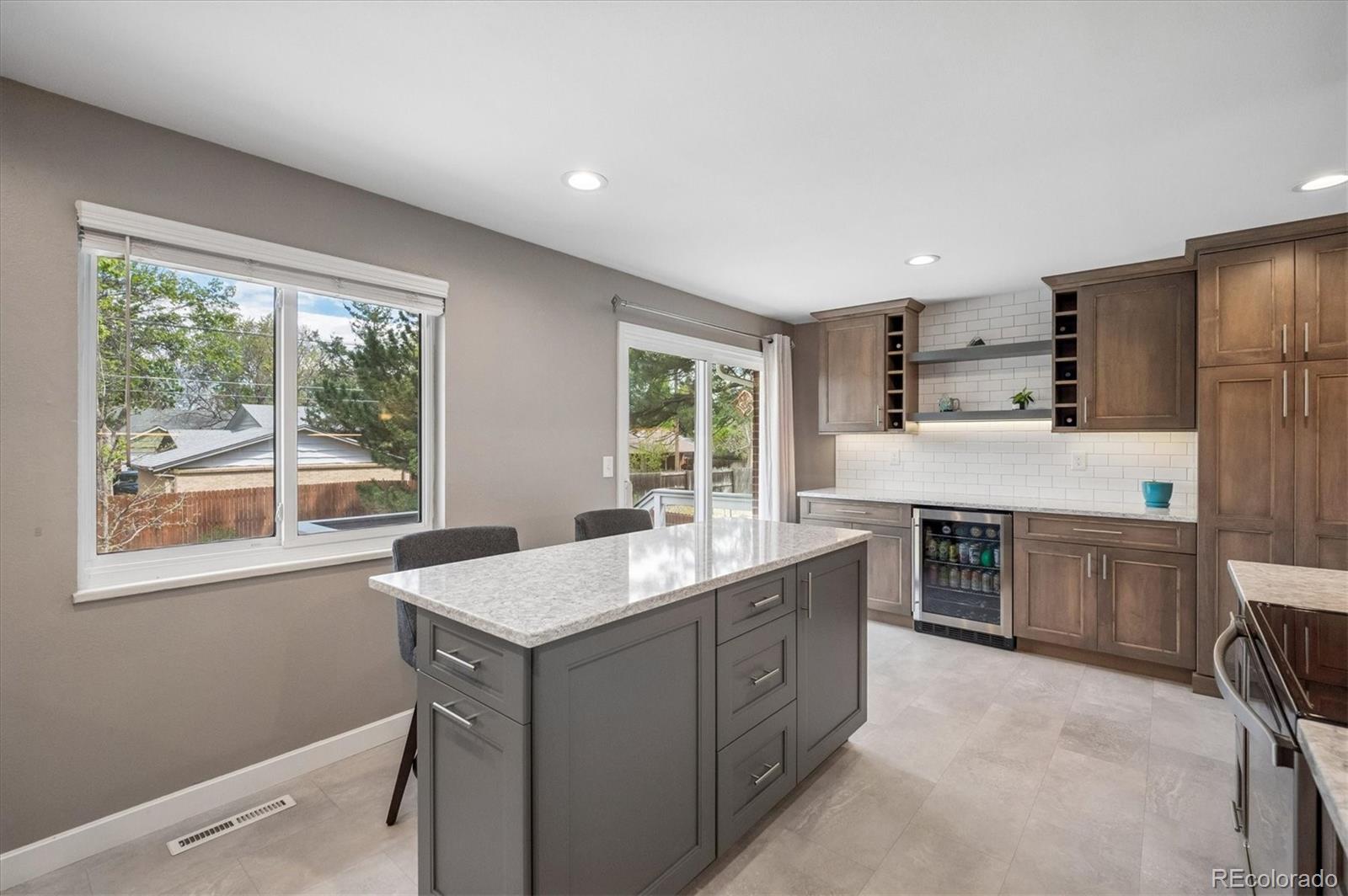MLS Image #5 for 2846 s quay way,denver, Colorado