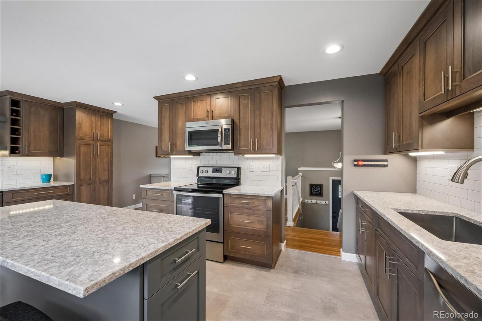 MLS Image #7 for 2846 s quay way,denver, Colorado
