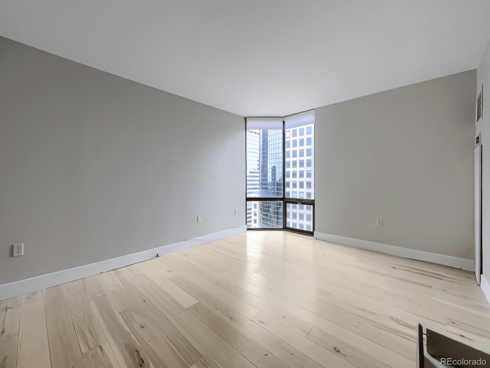 MLS Image #6 for 1625  larimer street 2003,denver, Colorado