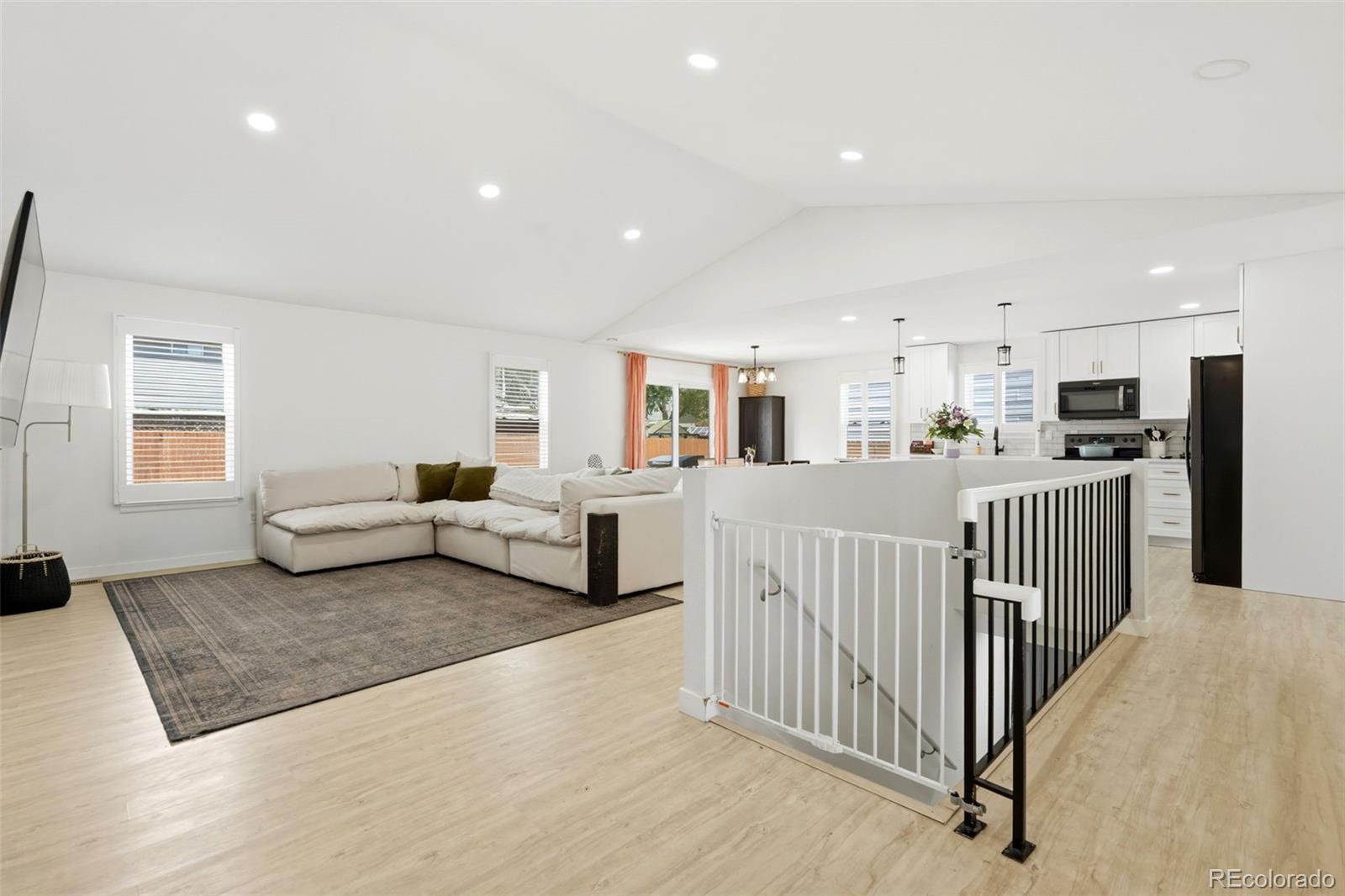 MLS Image #2 for 12598  ash street,thornton, Colorado