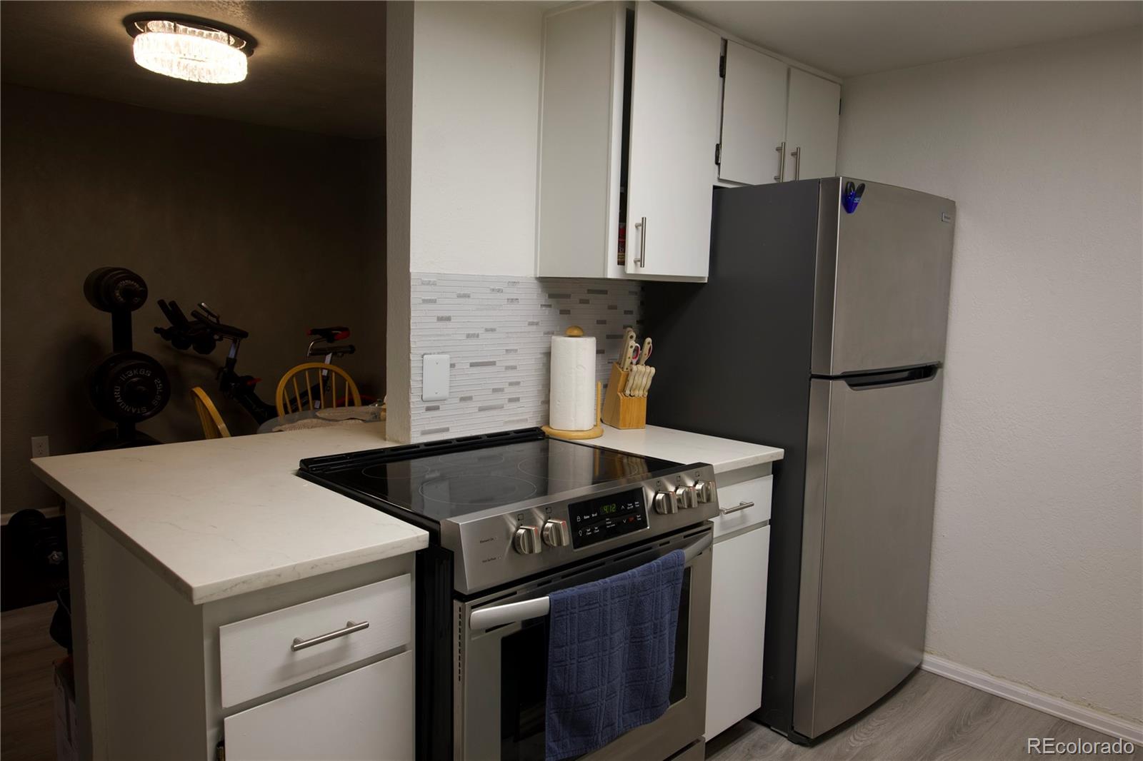 MLS Image #6 for 12131  melody drive,denver, Colorado