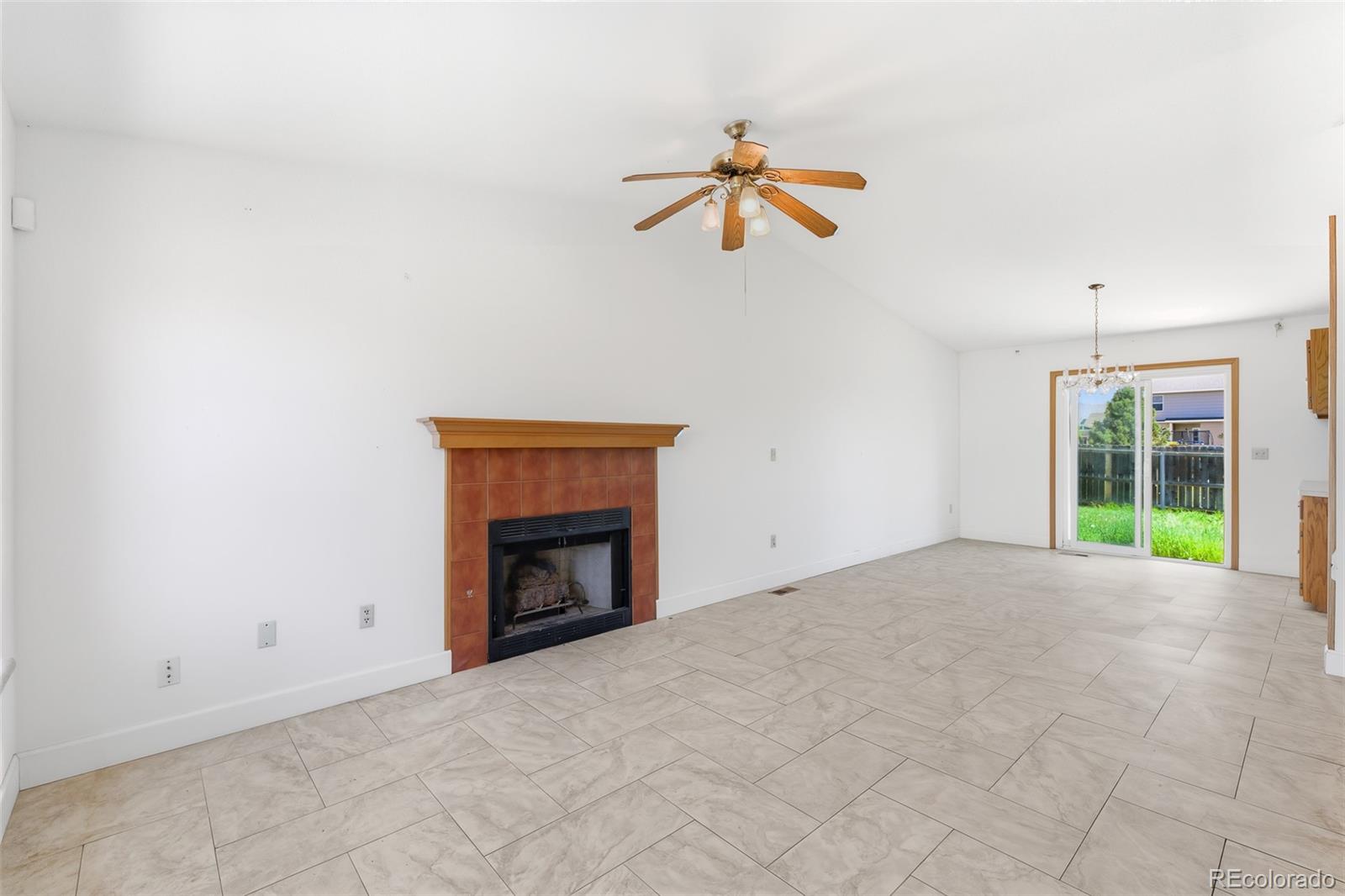 MLS Image #3 for 838  daffodil street,fountain, Colorado