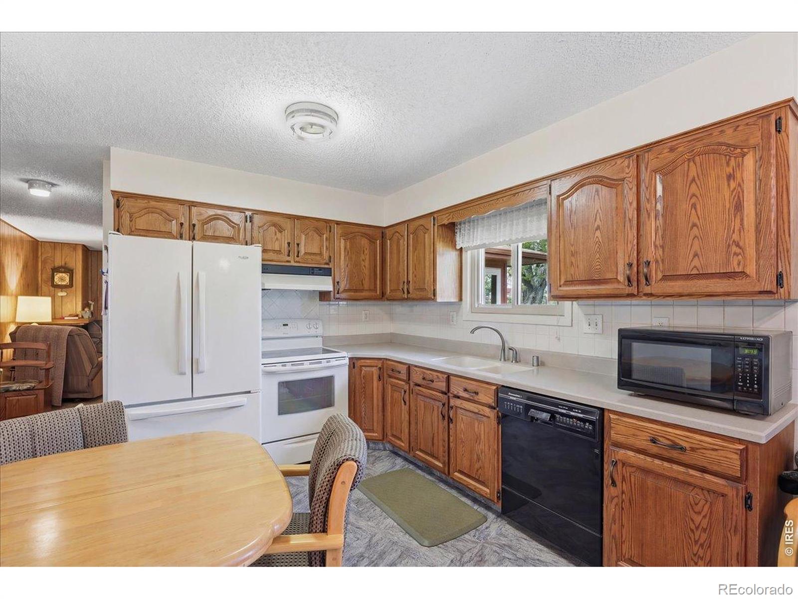 MLS Image #10 for 23140  county road 50 ,la salle, Colorado