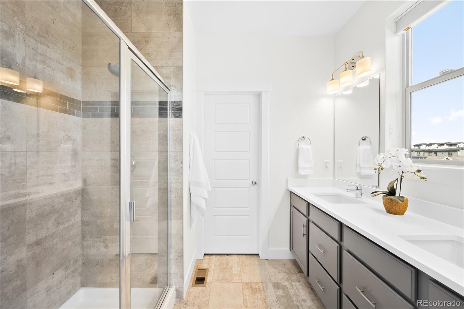 MLS Image #21 for 2522 n moline street,aurora, Colorado