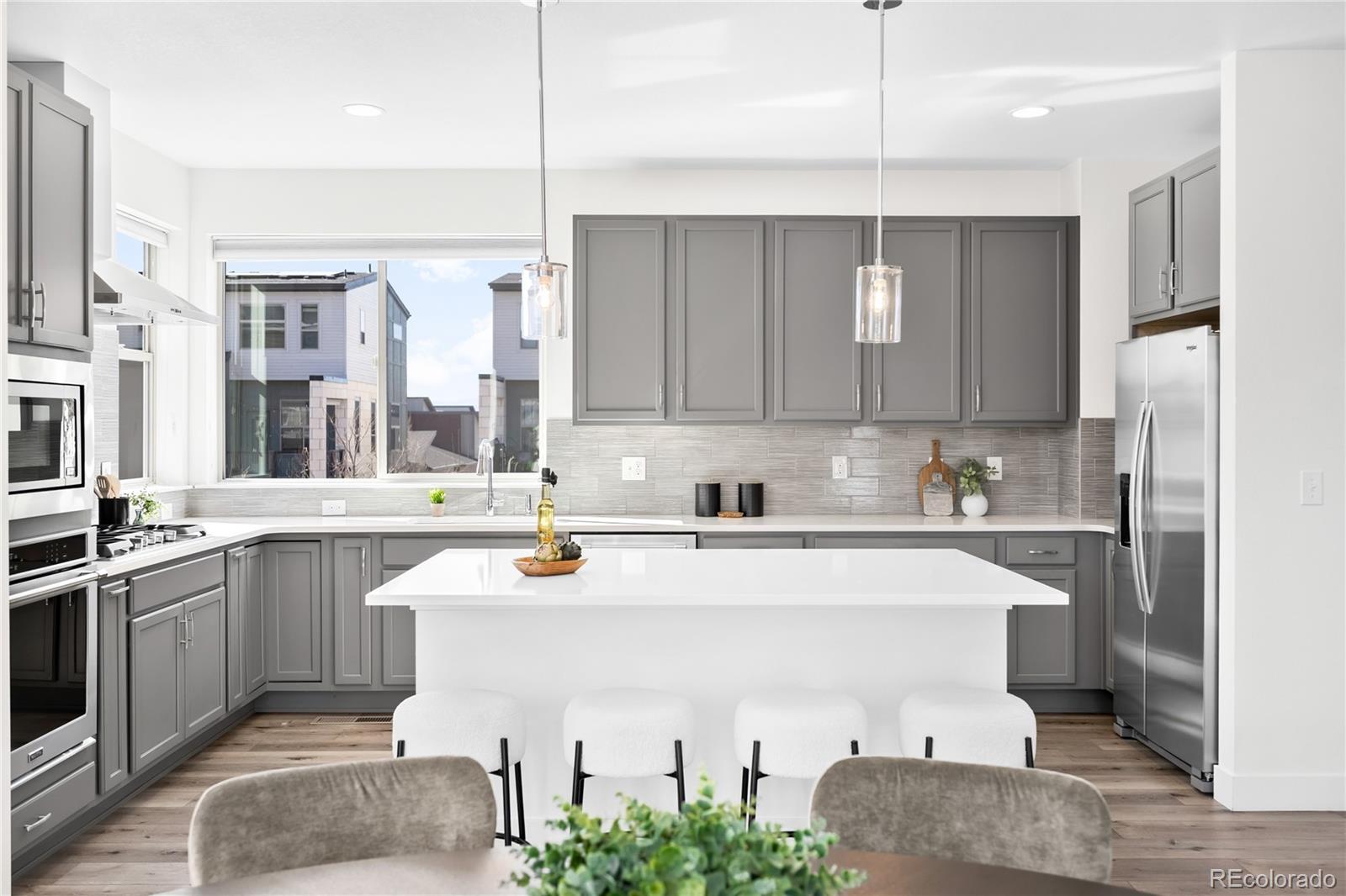 MLS Image #5 for 2522 n moline street,aurora, Colorado