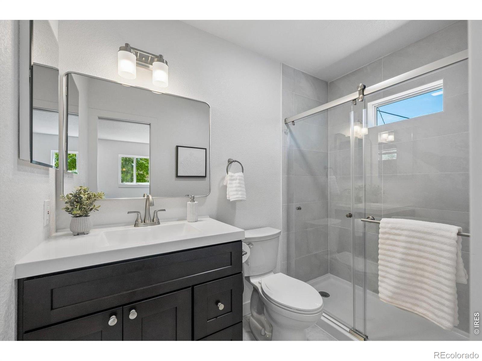 MLS Image #17 for 1610  longs peak drive,louisville, Colorado