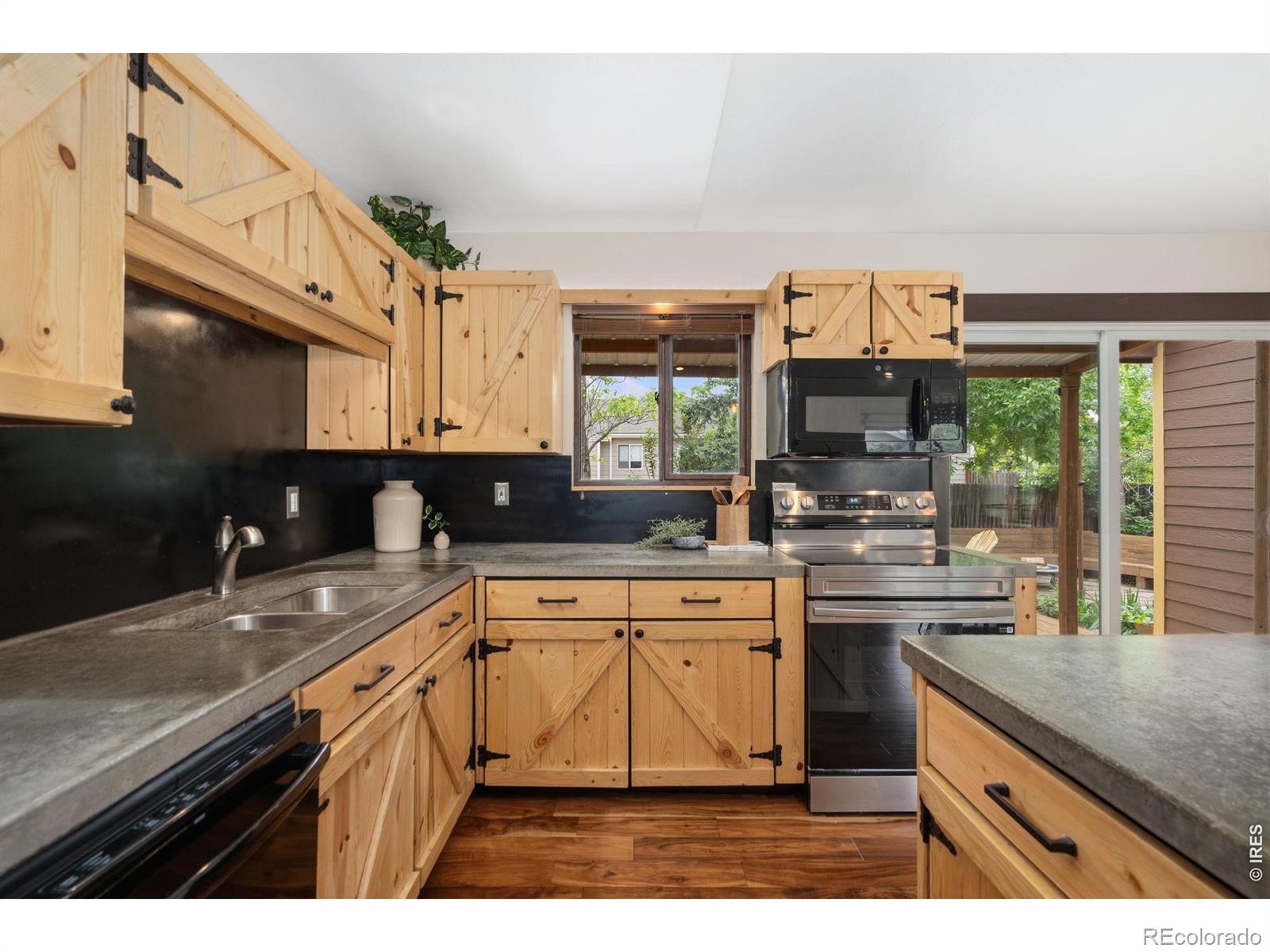 MLS Image #7 for 2507  powell place,fort collins, Colorado