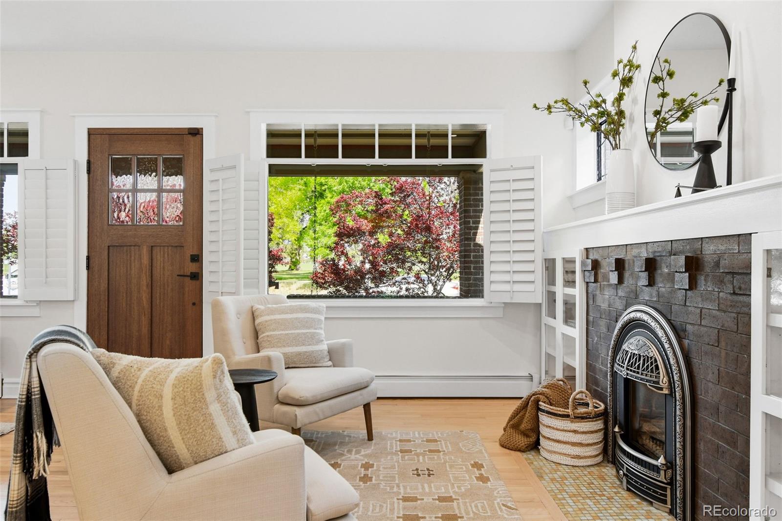 MLS Image #11 for 915 s downing street,denver, Colorado