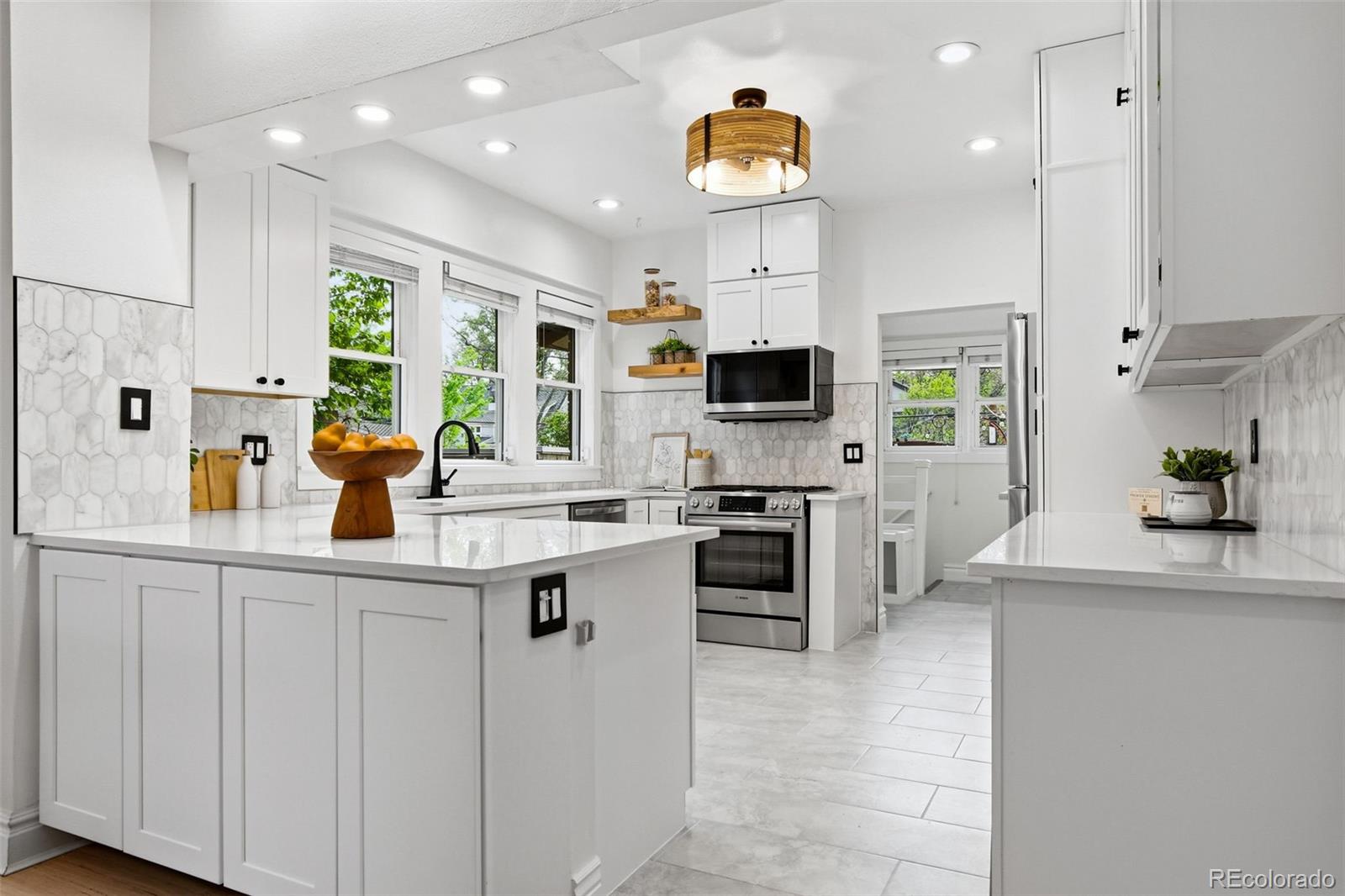 MLS Image #4 for 915 s downing street,denver, Colorado