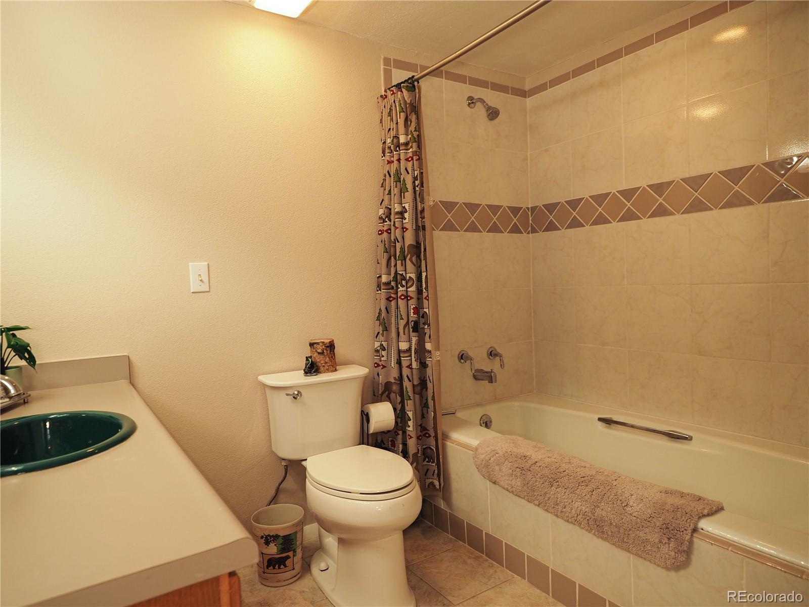 MLS Image #22 for 3793 s olathe circle,aurora, Colorado