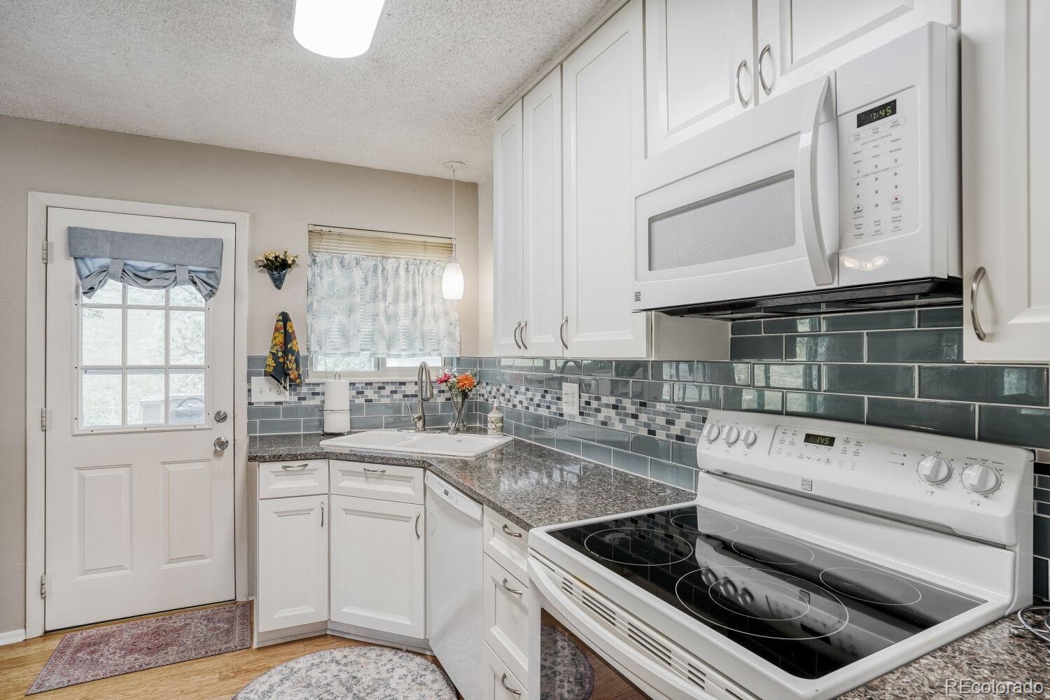 MLS Image #13 for 1699 s lee street,lakewood, Colorado
