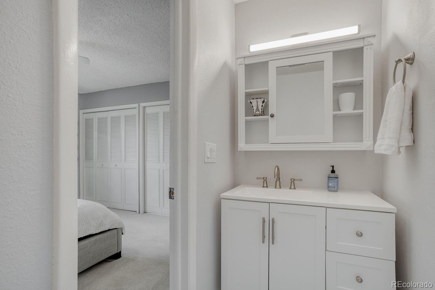 MLS Image #6 for 1699 s lee street,lakewood, Colorado