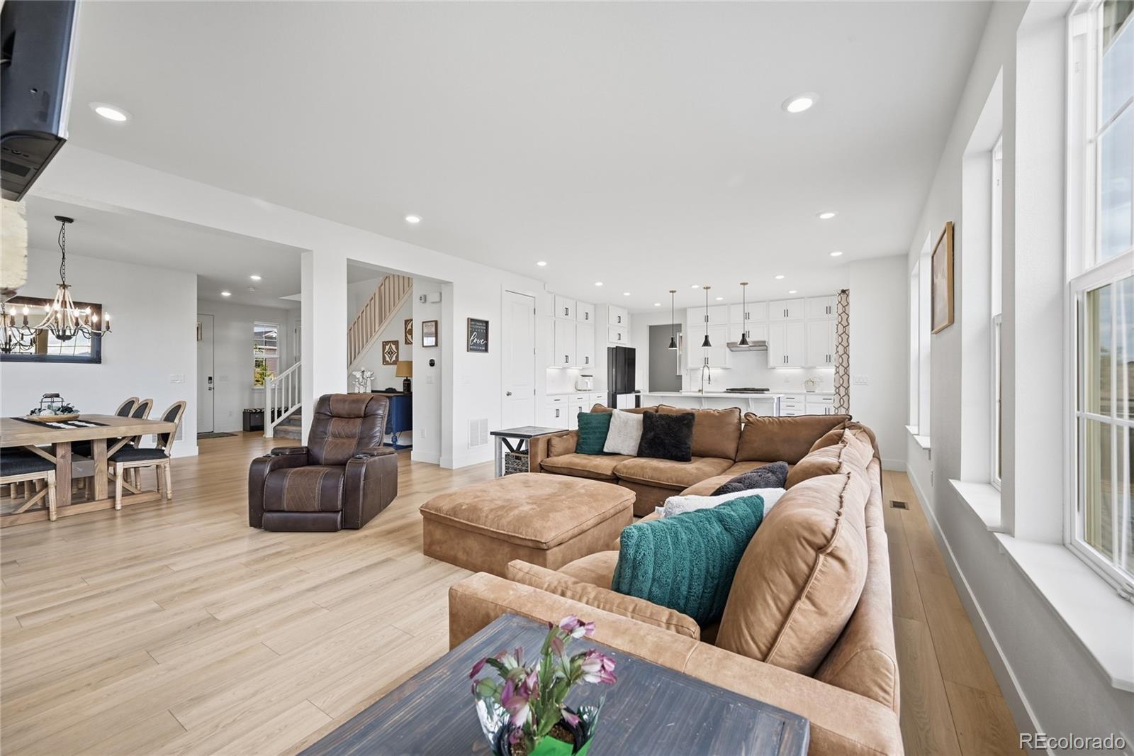 MLS Image #11 for 3309  bluestem street,dacono, Colorado