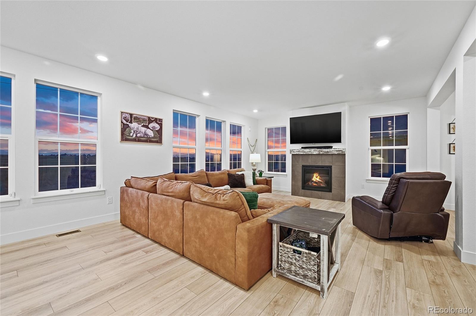 MLS Image #3 for 3309  bluestem street,dacono, Colorado