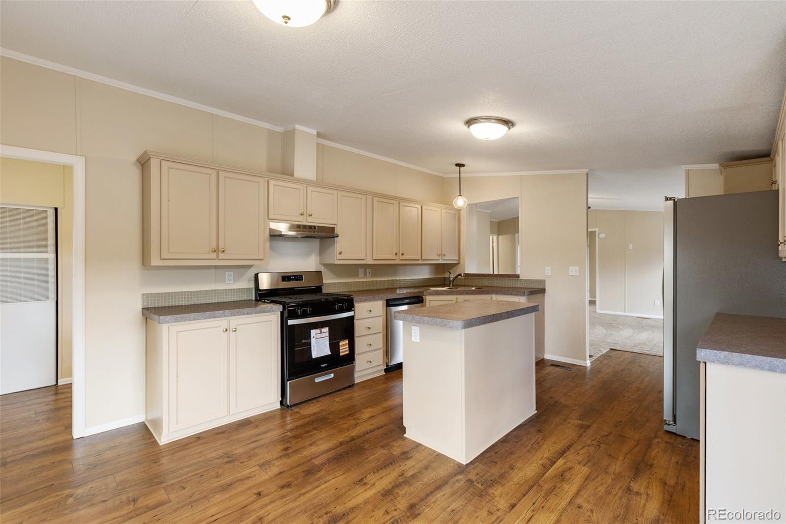 MLS Image #19 for 100  wolverine drive,florissant, Colorado