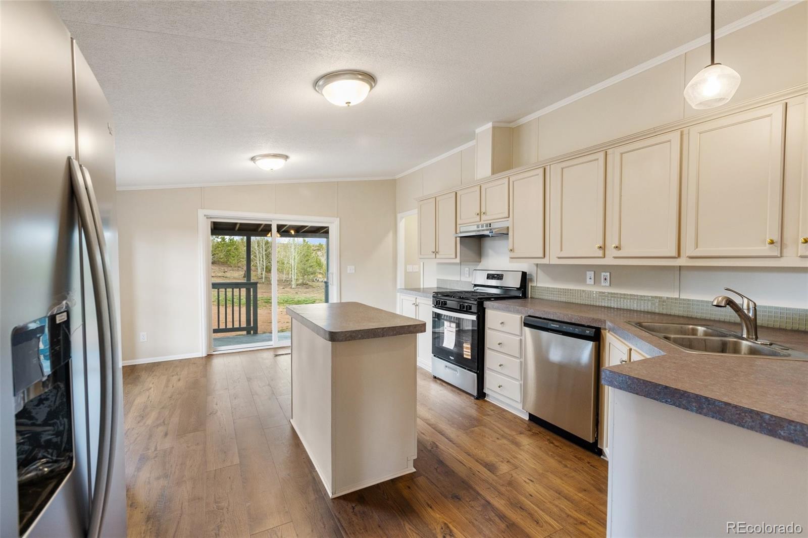 MLS Image #20 for 100  wolverine drive,florissant, Colorado