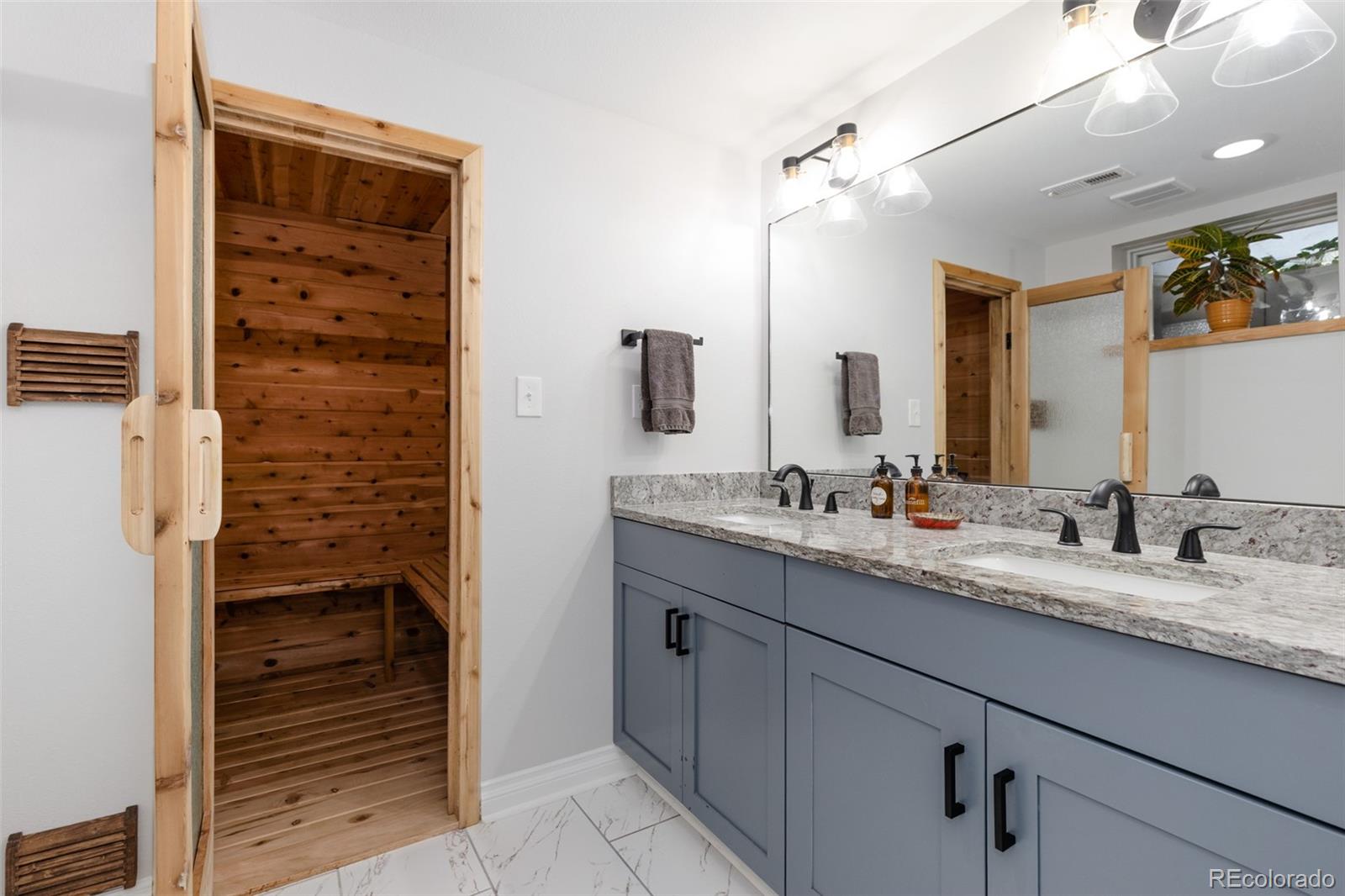 MLS Image #18 for 6110  brooks drive,arvada, Colorado